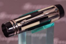 Parker Duofold Black Mosaic