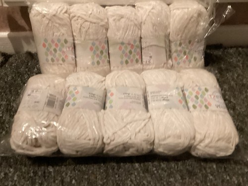 White chenille polyester - white, super