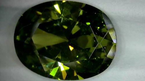 Natural green peridot gemstone - peridot,