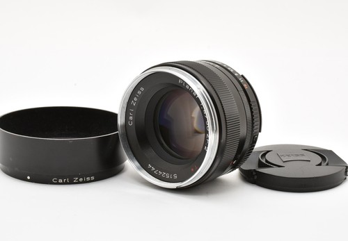 Near mint carl - zeiss, planar