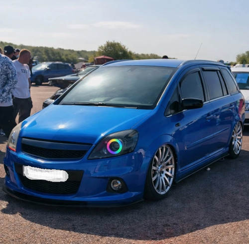 Zafira gloss black carbon - gloss,