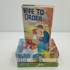 Lucy Walker x4 Bundle