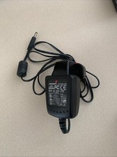 Genuine Tomtom Go 300 500 700 AC Adapter Power Charger UK Model A10P1-05MP UK