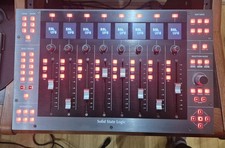 SSL UF8 DAW Controller ☆