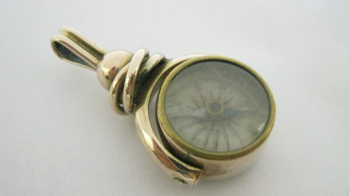 Antique 9ct gold compass - gold,