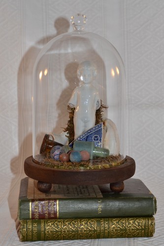 Mudlarking curios frozen - &,