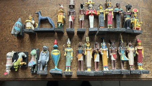 Hachette gods ancient egypt - of,