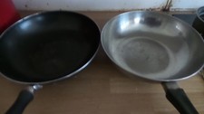 2 cooking woks