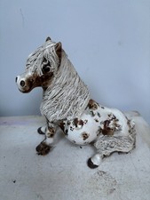 Vintage Cheval Ceramics Seated Pony with Spaghetti Effect Mane and Tail Figurine