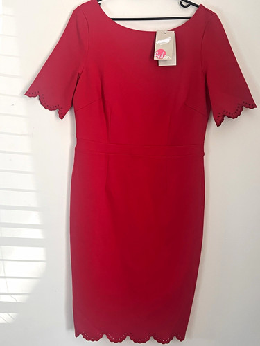 Boden red scalloped - boden, pencil