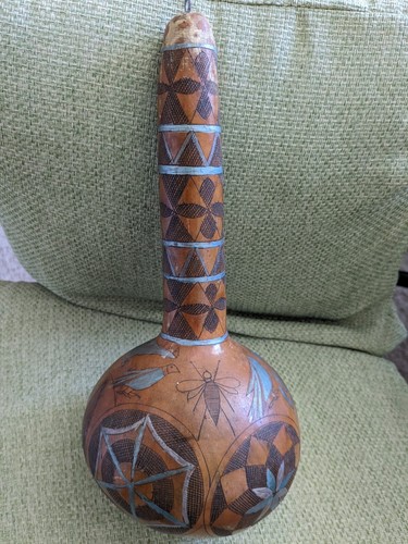 Gourd 30cm tall carved - 30cm, tall.