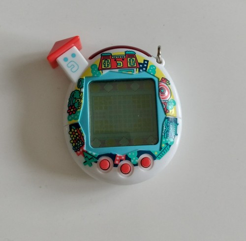 2004 bandai tamagotchi - 2004,