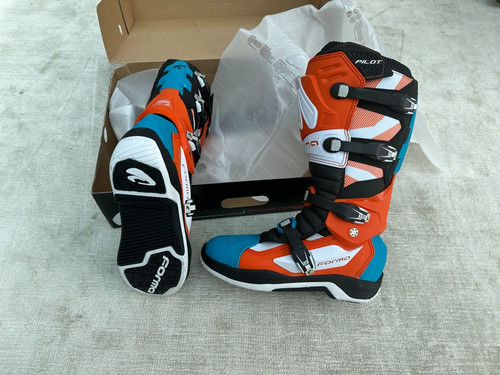 Forma pilot motorcross - forma,