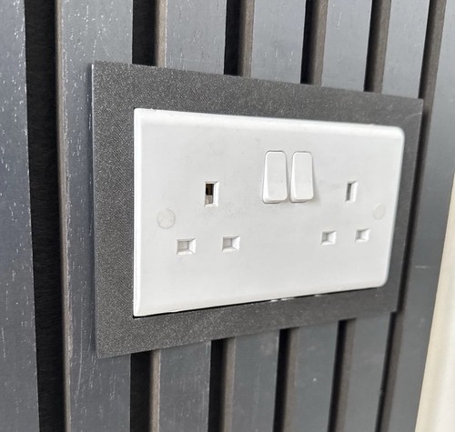 Double plug socket - double,