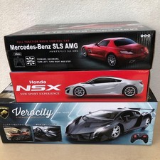 3 RC cars / BIG RC Velocity 8
