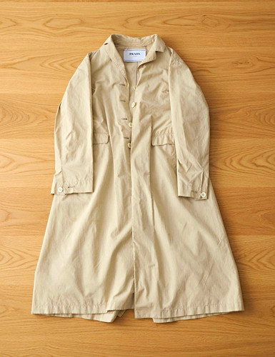 Prada beige long trench coat - beige,