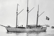 Roald Amundsens Arctic Ship
