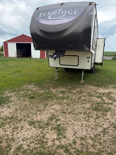 2016 elkridge 5th wheel - wheel, camper