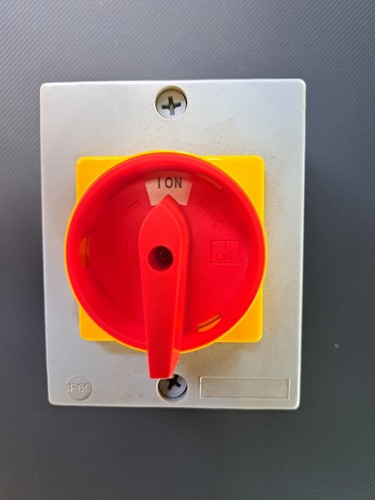 32amp phase neutral - neutral, +
