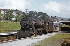 British Rail Stanier 8F 48552