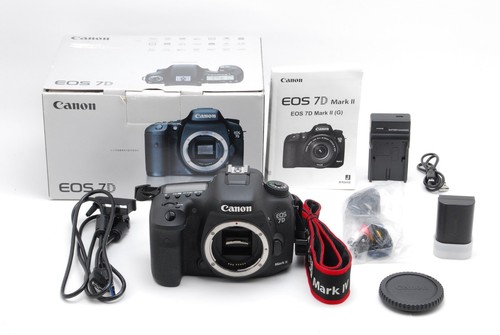 Near mint box canon eos - w/box],