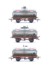 BACHMANN 'OO' GAUGE RAKE OF 3