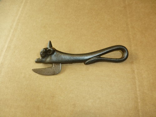 Antique bully beef can opener - bully,