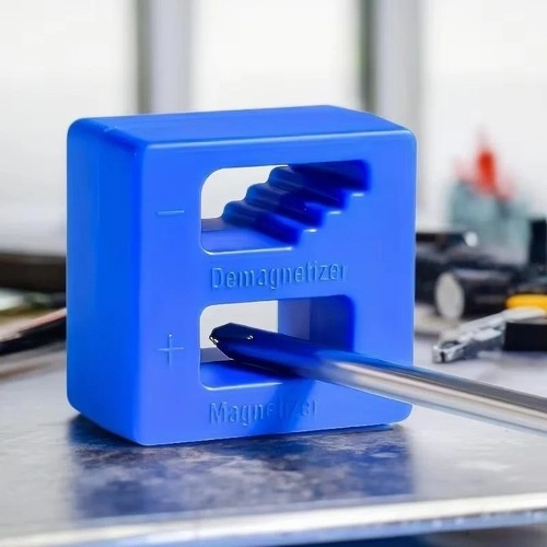 Screwdriver magnetizer - screwdriver,