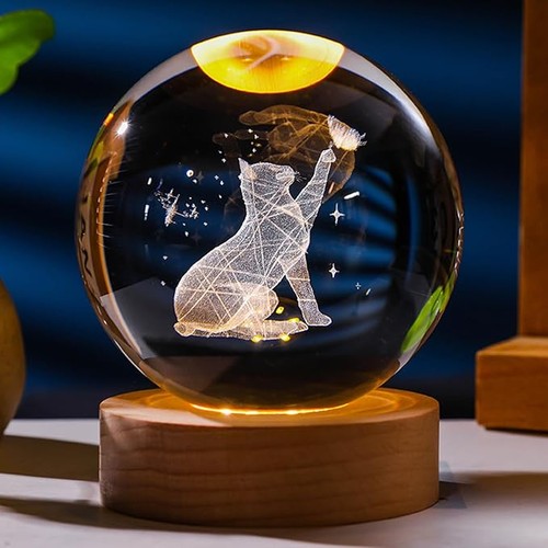 Solar system crystal ball - 3d,