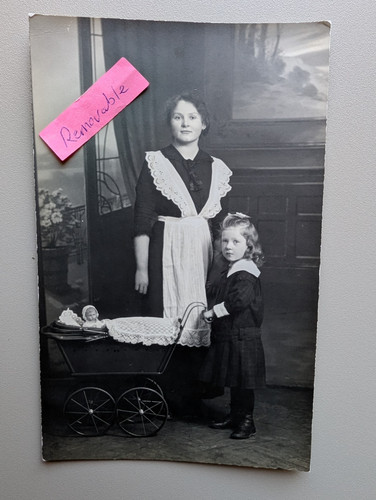 Old photo woman - photo, fashion