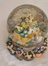 Musical Globe Plays  "In An English Country Garden"  Flowers- Watering Can-Spade