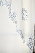 Litchfield Curtain Scrolling