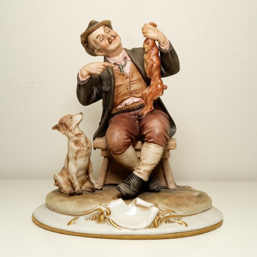 Capodimonte figurine hunter - figurine,