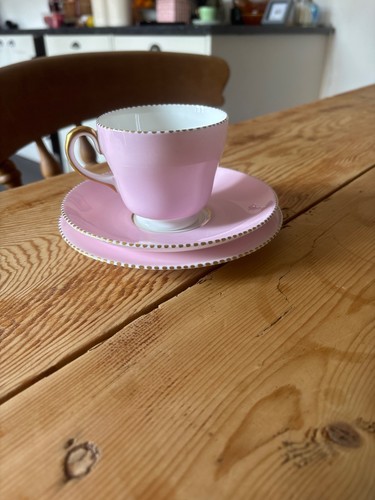 Vintage wedgewood pink april - wedgewood,