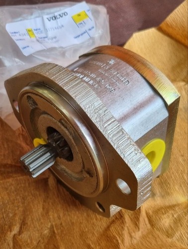 Voe11714654 gear pump for - voe11714654,
