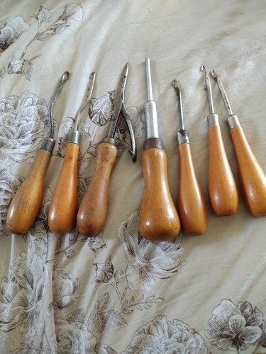 Vintage wooden handle latch - handle,