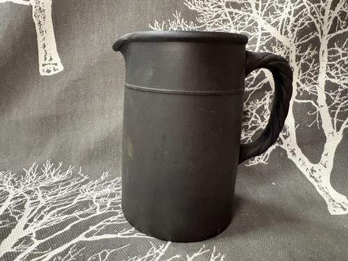 Vintage wedgwood black basalt - vintage,
