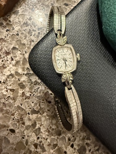 Vintage 10k rgp bulova - vintage,