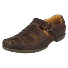 Mens Clarks 'Recline Open' Leather Casual Closed Toe Sandals - H Fitting