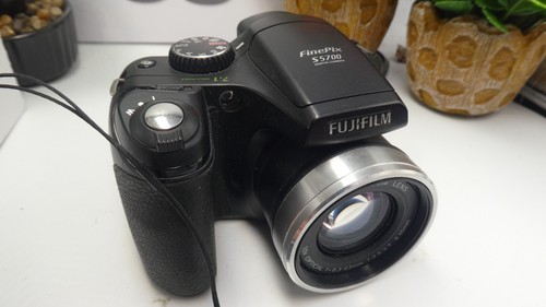 Fujifilm finepix s5700 compact - finepix,