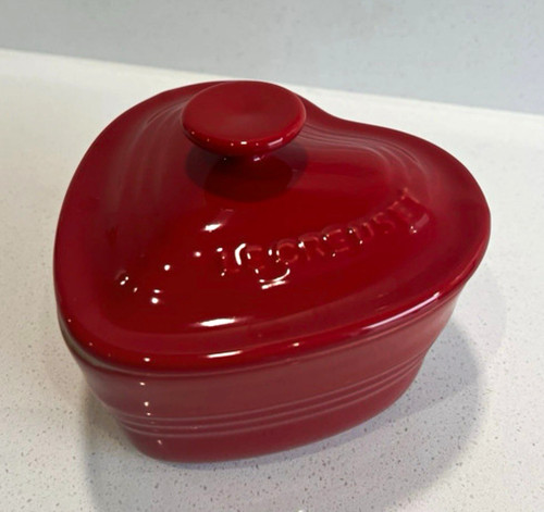 Creuset heart ramekin - le,