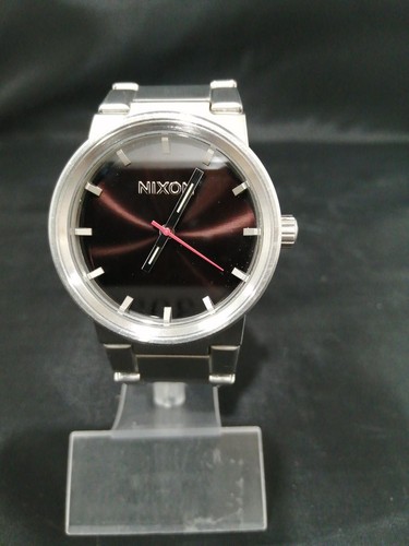Nixon quartz watch shoot - watch, to