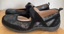 Pavers Stylish Casual Shoes. Ladies Size: UK4, EU37. New , Never Been Worn