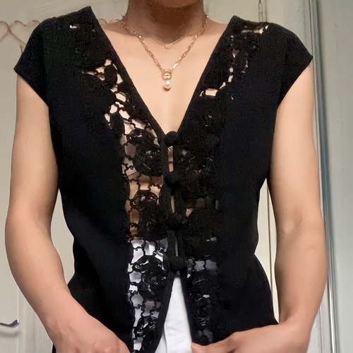 Size black embroidered - size, 16