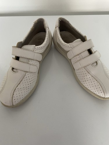 Ladies shoes size - ladies, used
