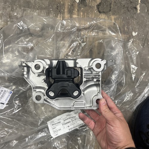 Genuine new peugeot 208 - genuine,