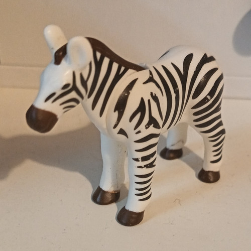Zebra plastic - zebra,