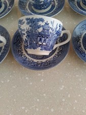 Willow Pattern 6 cups and saucers Broadhurst