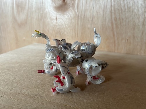 Bakugan bakufrost pearl maxus - pearl,