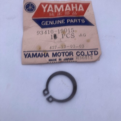 Nos oem yamaha - 1975, 1976